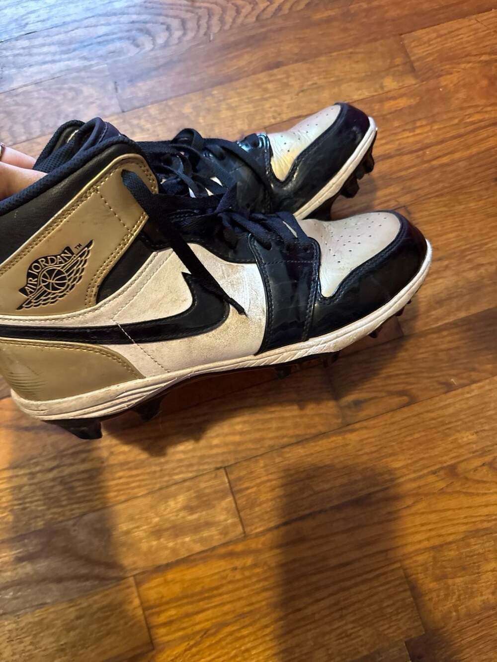 Jordan 1 Mid Football Cleats Metallic Gold Black White